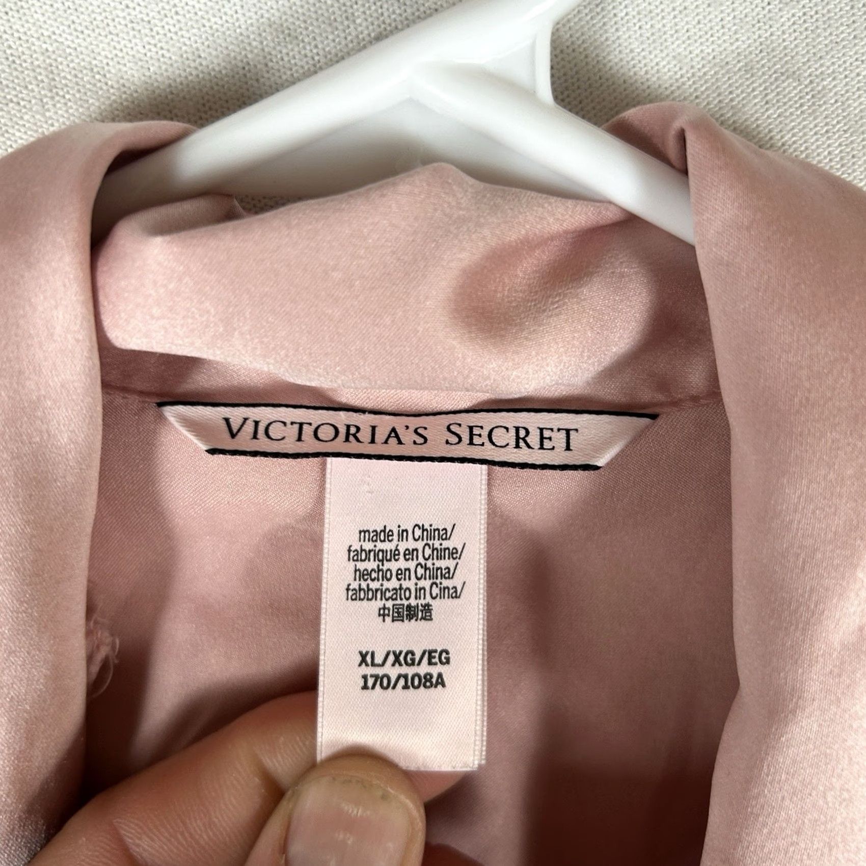 Victoria's Secret Victoria's Secret Pajama Shirt Women's XL Pink Short Sleeve Button-Up Shirt Size XL / US 12-14 / IT 48-50 - 3 Thumbnail
