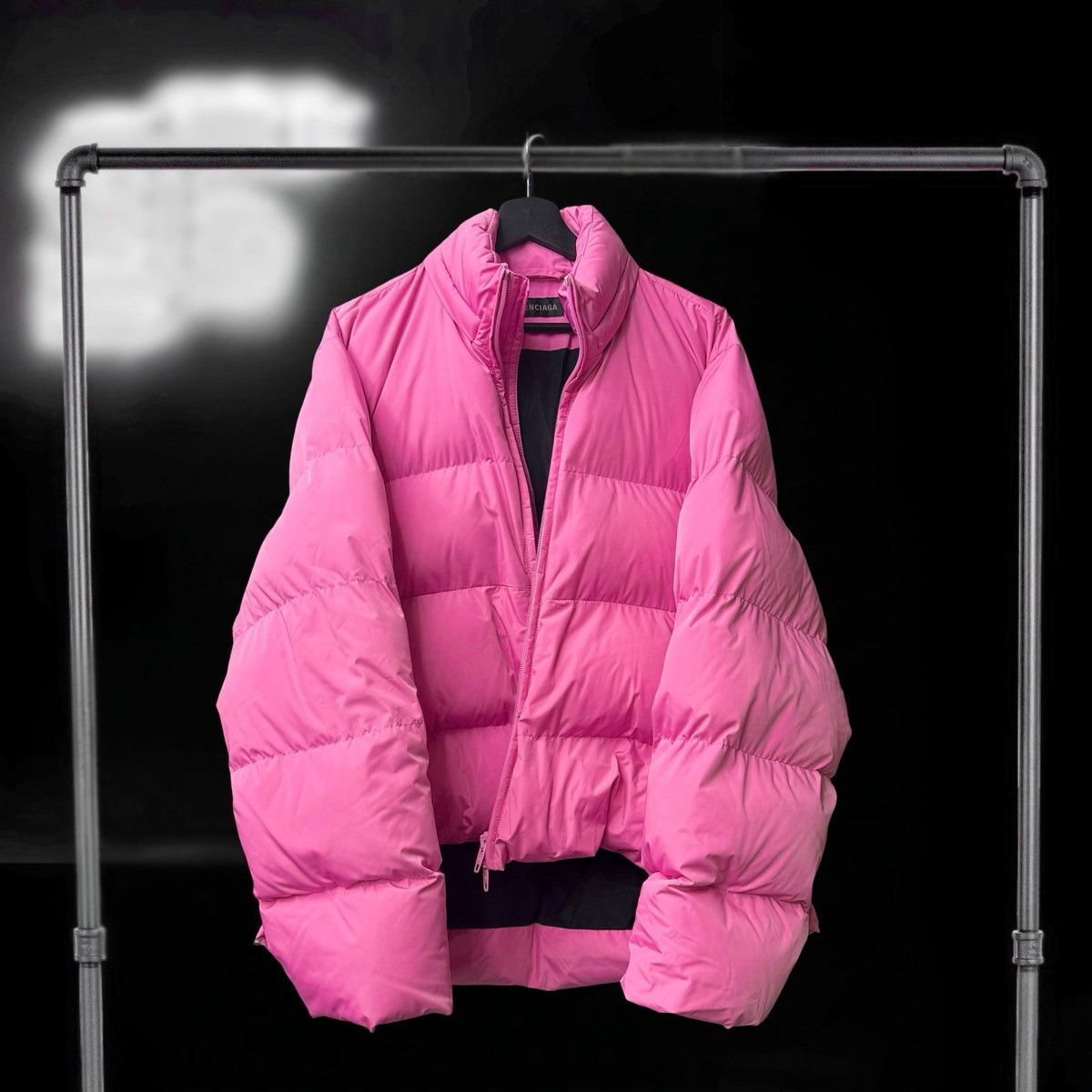 Balenciaga Balenciaga Pink Puffer Size US XXS / EU 40 - 2 Thumbnail