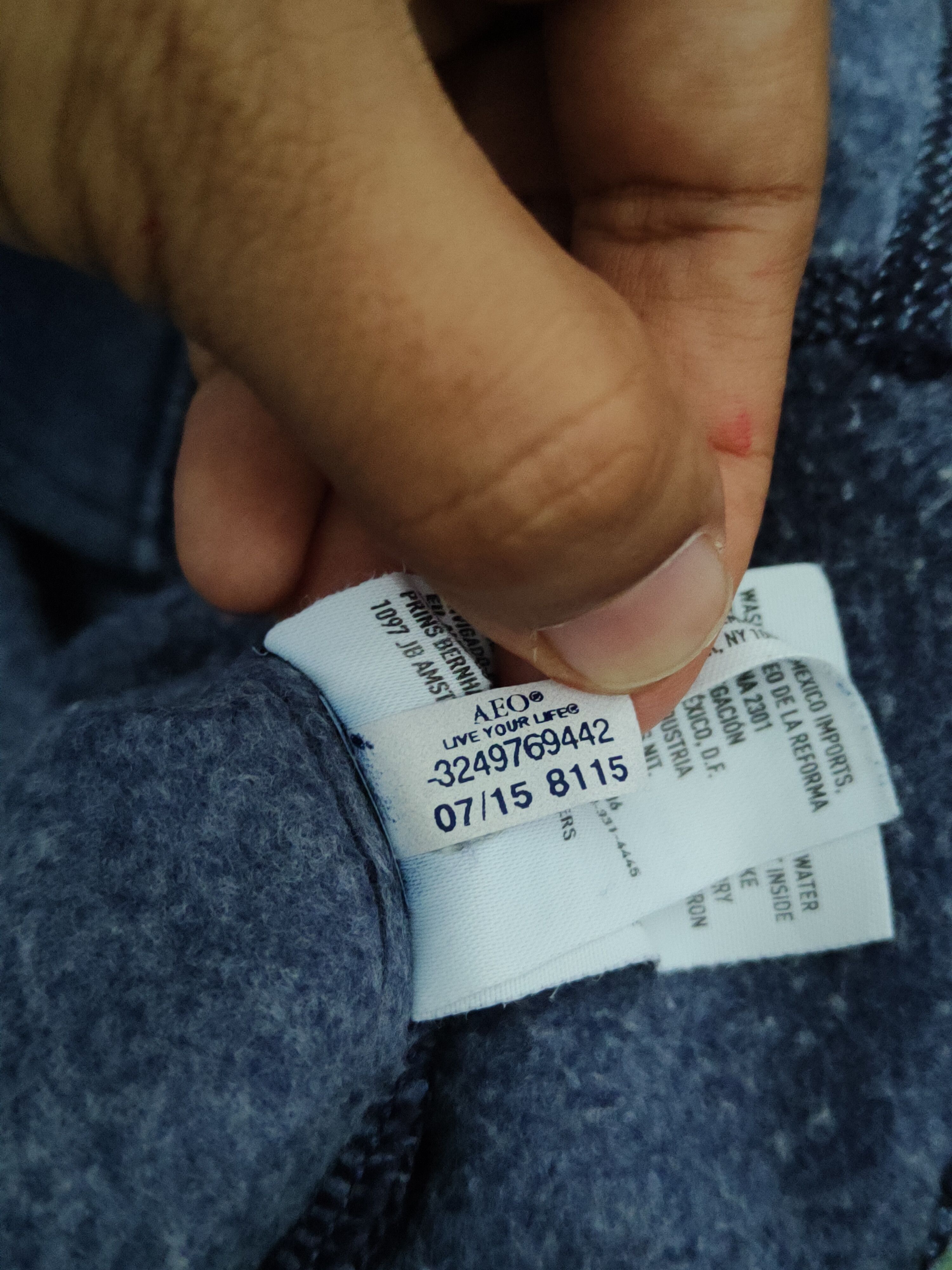 American Eagle Outfitters × Japanese Brand × Vintage American Eagle Outfitters Navy Hoodie Sweatshirts #W1126 Size US S / EU 44-46 / 1 - 14 Thumbnail