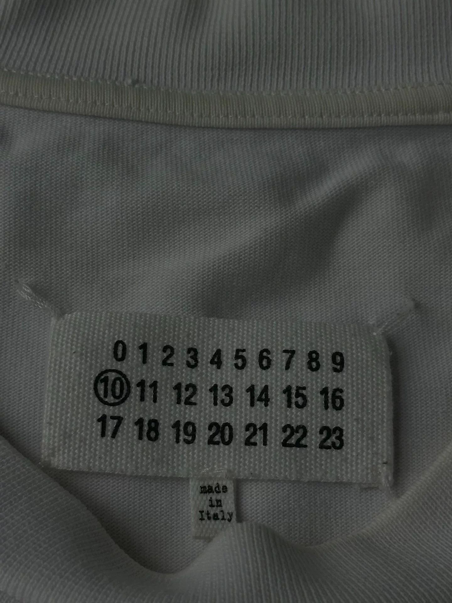 Maison Margiela Maison Margiela Reversed Short Sleeve Size US M / EU 48-50 / 2 - 3 Thumbnail