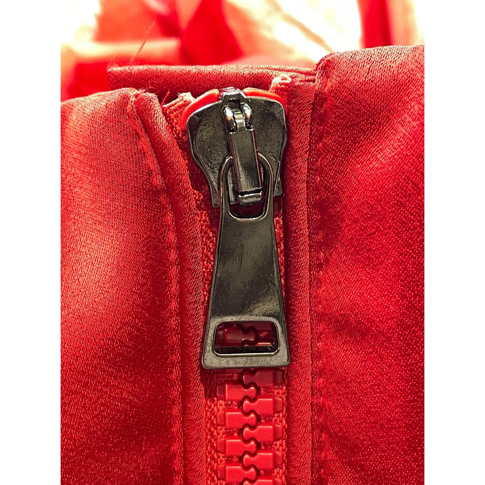 Moncler Moncler Satin Maya Red Jacket Size US S / EU 44-46 / 1 - 15 Thumbnail