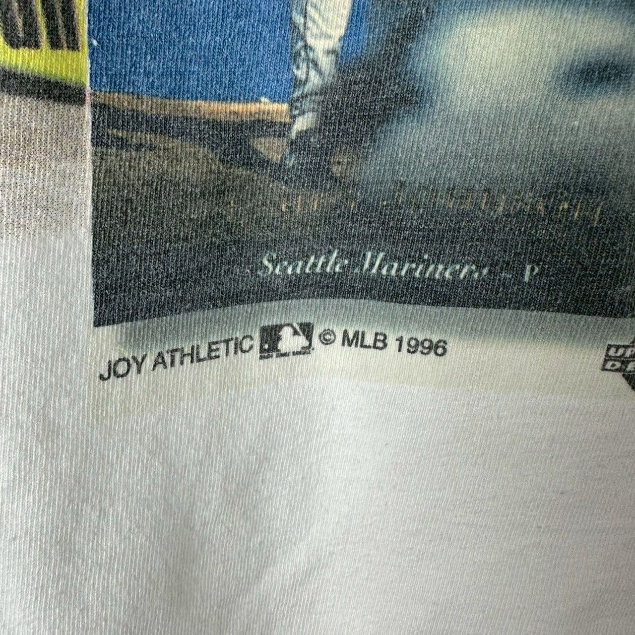 Vintage Vintage 1996 Randy Johnson Seattle Mariners MLB T-shirt Size US L / EU 52-54 / 3 - 4 Thumbnail