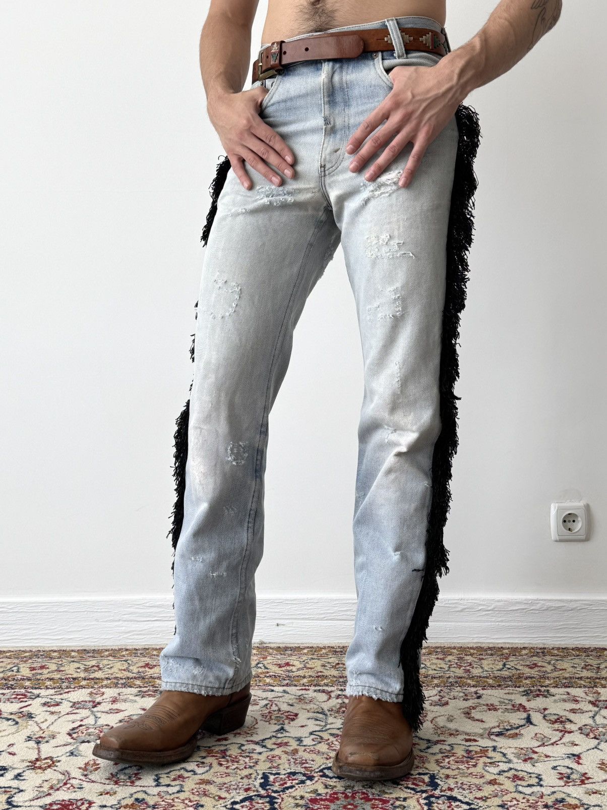 Levi's 1970s Vintage Levi’s 717 0617 USA Hippie Fringe Jeans Pants Size US 30 / EU 46 - 2 Thumbnail