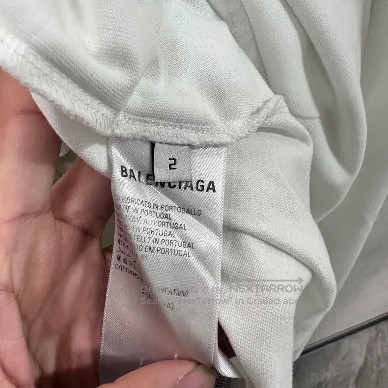 Balenciaga Balenciaga Letter Embroidery Long Sleeve T-Shirt White Size US M / EU 48-50 / 2 - 4 Thumbnail