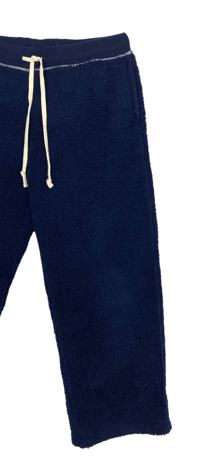 JW Anderson × Uniqlo Rare‼️ J.W Anderson X Uniqlo Deep Pile Sweatpants Size US 35 - 3 Thumbnail