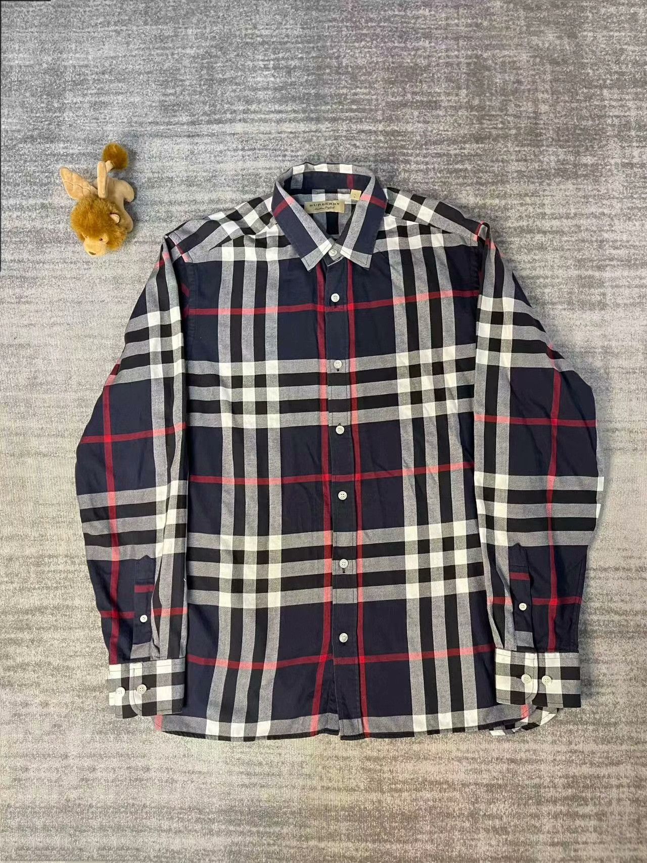 Burberry Burberry Check Shirt Size L Size US L / EU 52-54 / 3 - 1 Thumbnail
