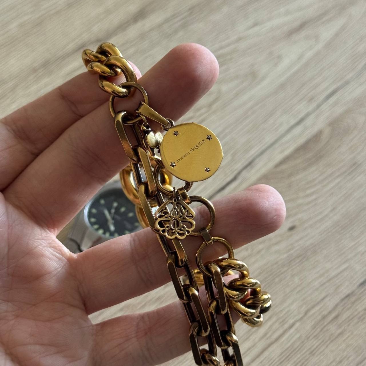 Alexander McQueen Alexander Mcqueen Gold Antique Swarovski Charm Bracelet Size ONE SIZE - 5 Thumbnail