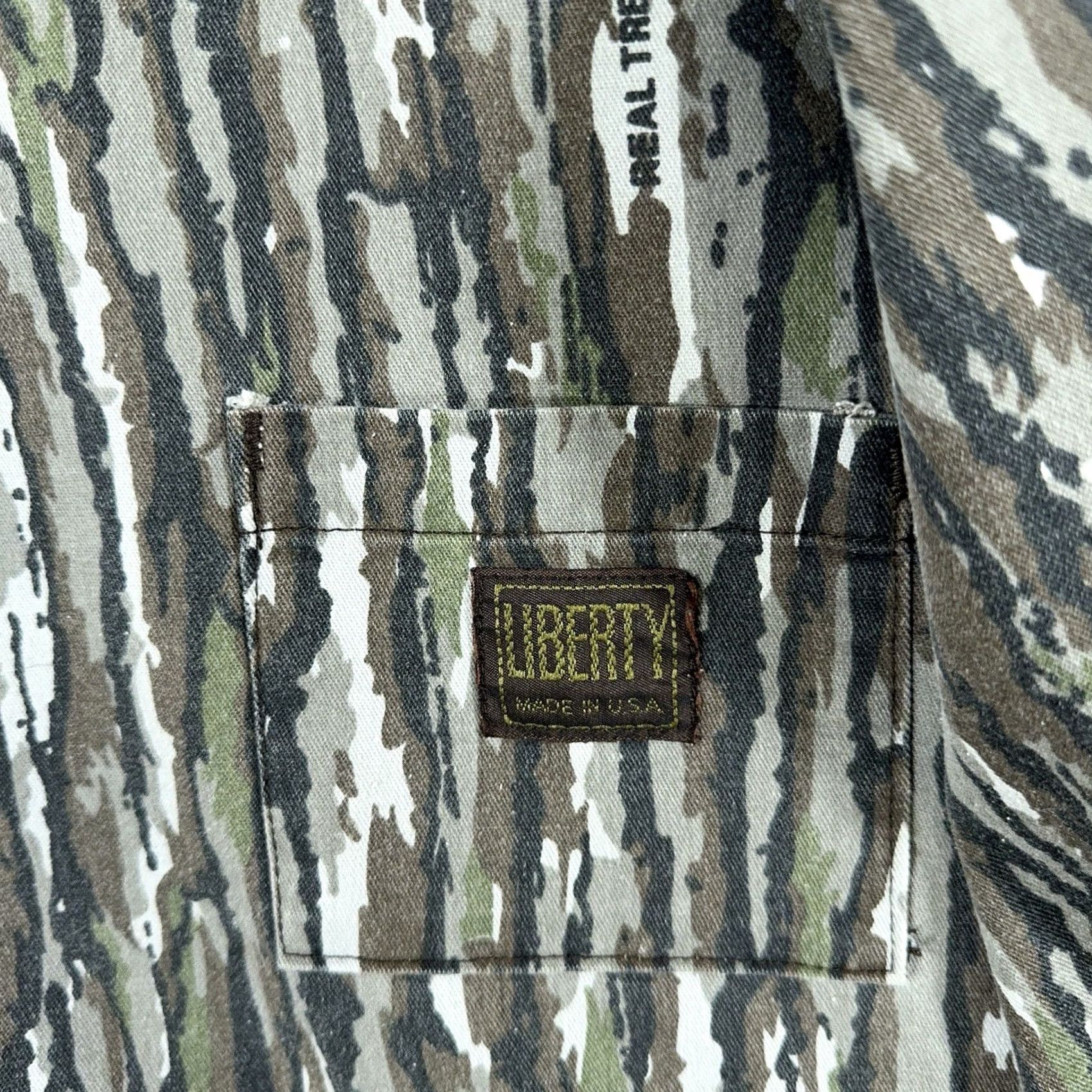 Realtree VINTAGE Liberty Camo Jacket Large Chore Coat RealTree Shacket Made USA Mens Size US L / EU 52-54 / 3 - 2 Thumbnail