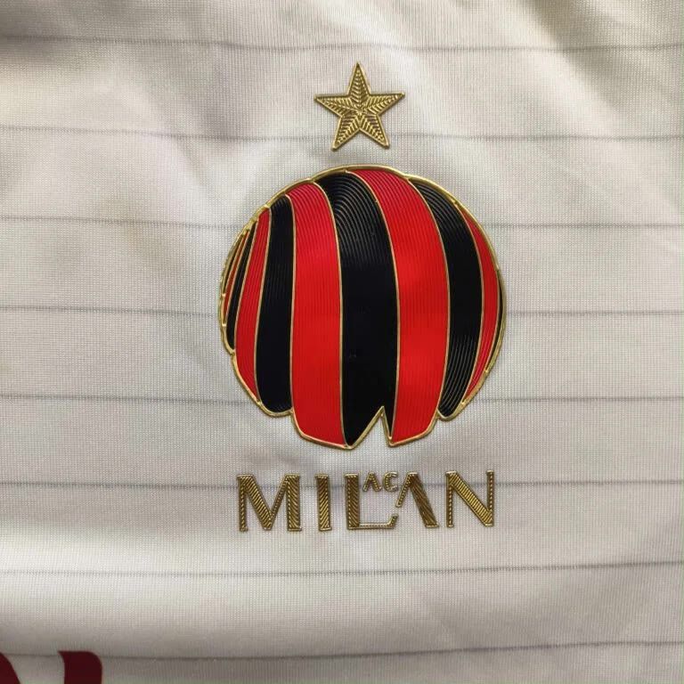 Adidas AC Milan 2014-15 Adidas away football jersey size M Size US M / EU 48-50 / 2 - 3 Thumbnail