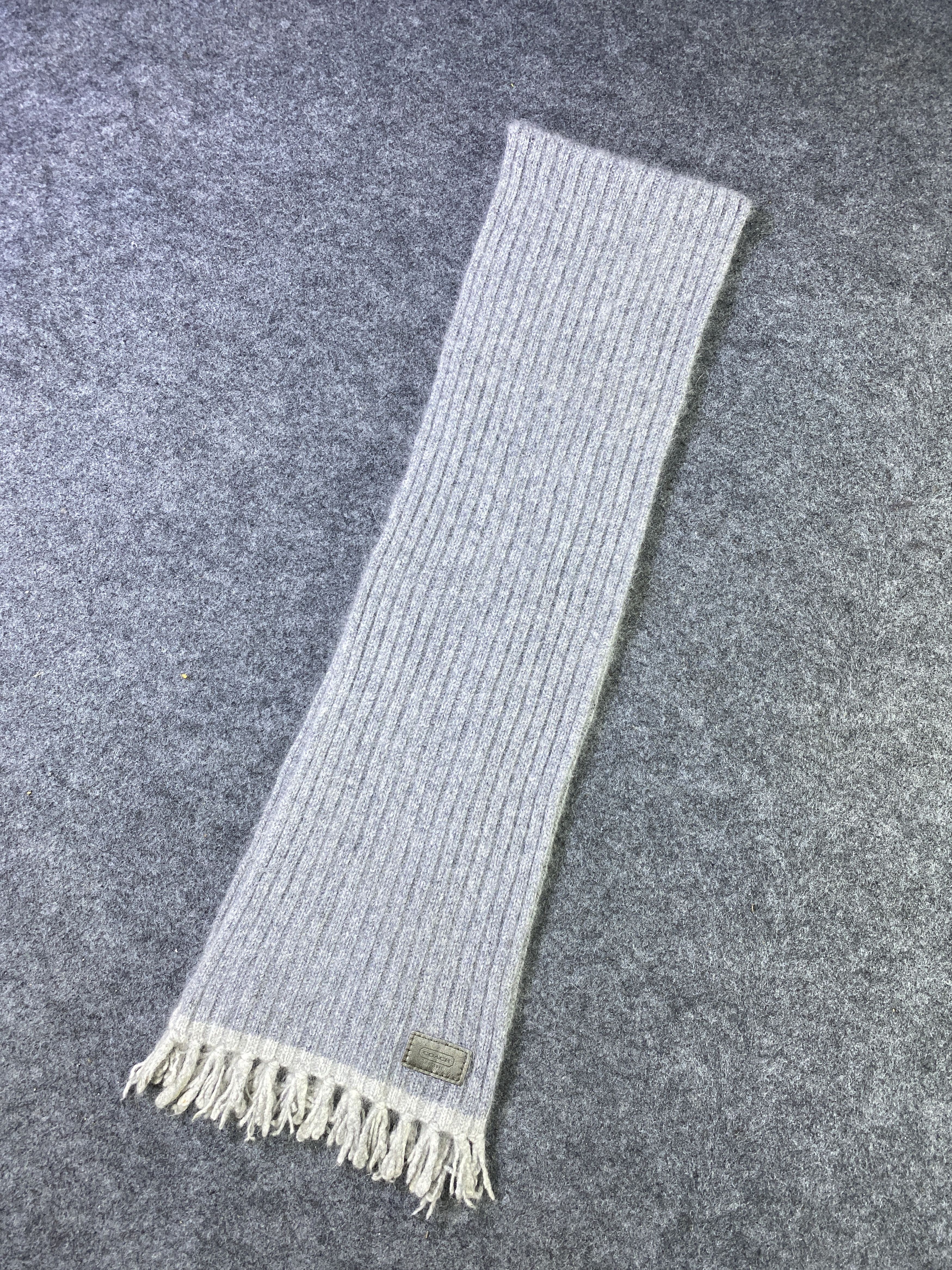 Coach Coach Scarf / Muffler / Neckwear -T855 Size ONE SIZE - 2 Thumbnail