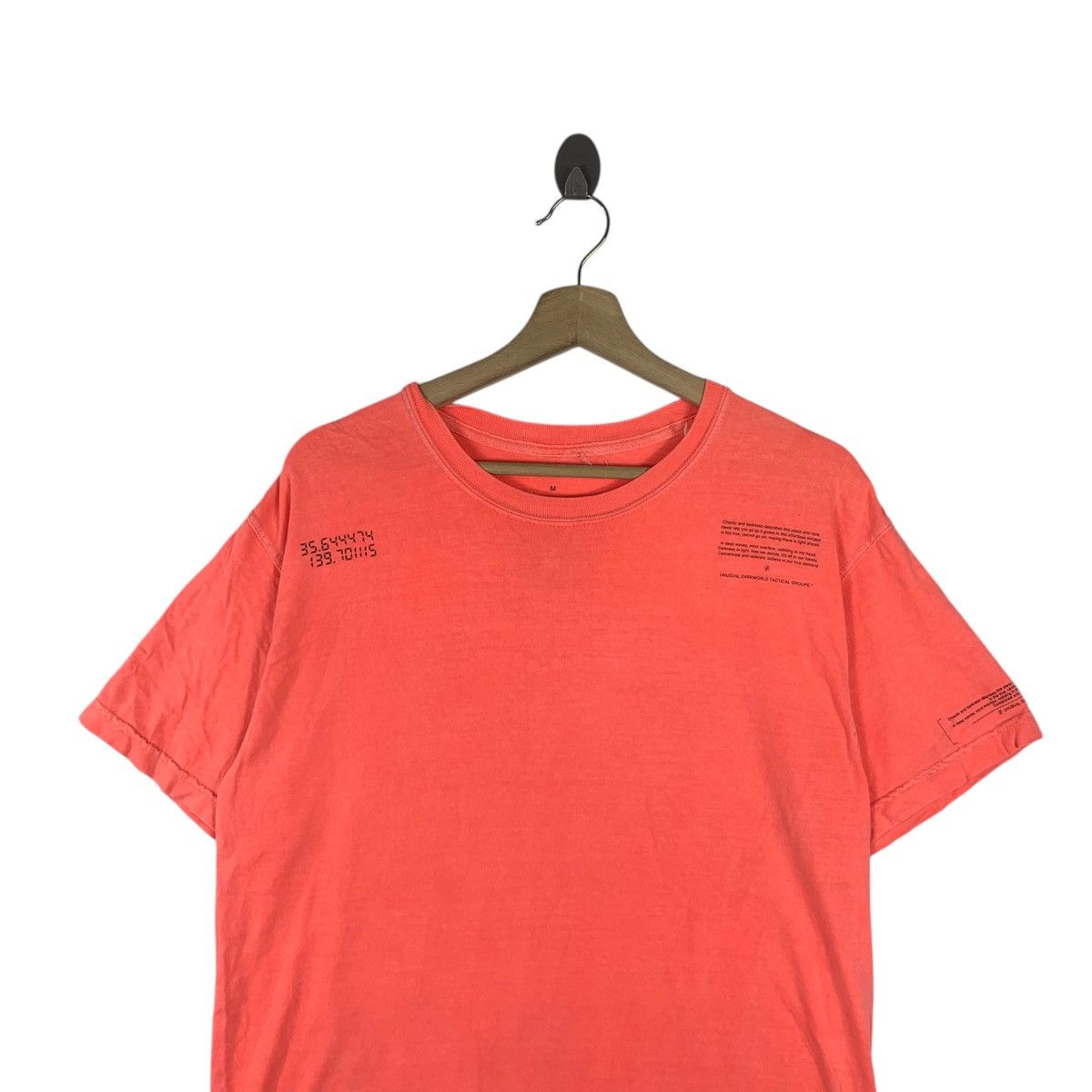 Vintage UNUSUAL DARKWORLD HARAJUKU Tactical Groupe Tee Shirt Top Size US M / EU 48-50 / 2 - 2 Thumbnail