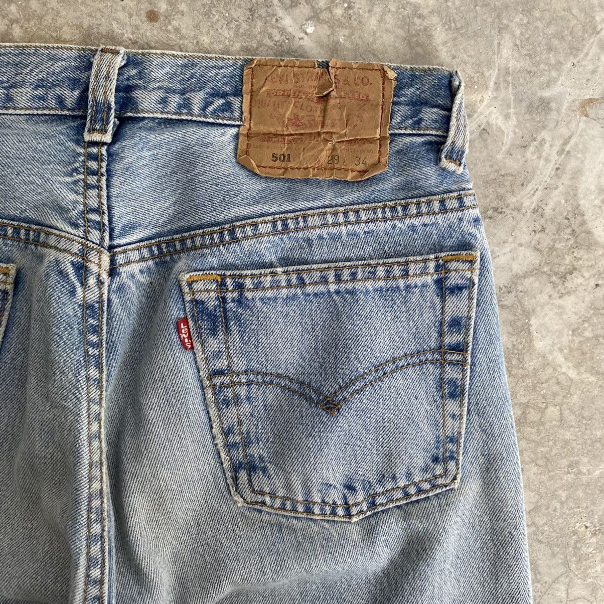 Levi's Size 29x32.5 Vintage 1993 Levis 501 Light Blue Denim Jeans Size US 29 - 16 Thumbnail