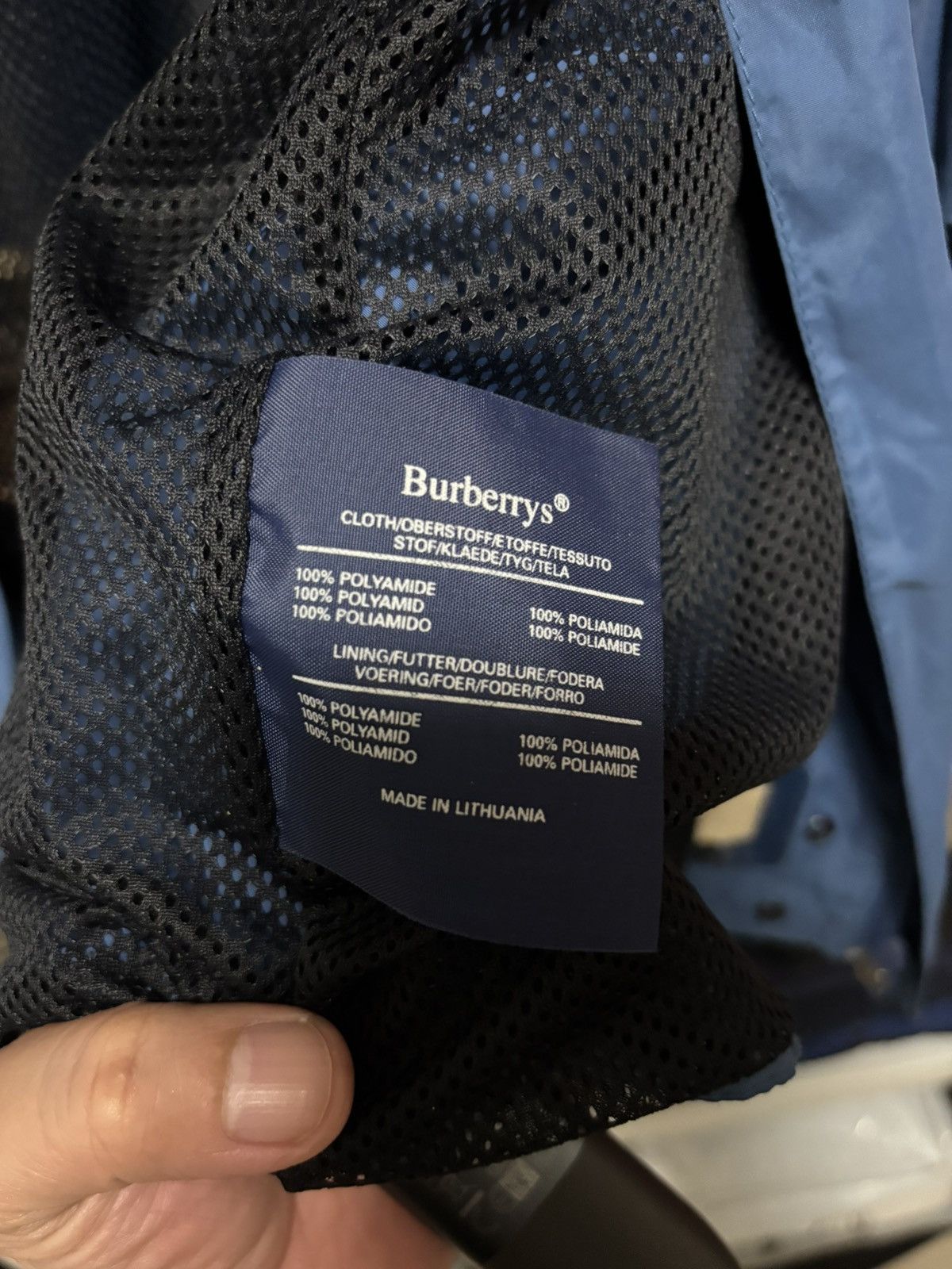 Burberry Vintage Y2k Burberry Golf Packable Nova Check Jacket Size US M / EU 48-50 / 2 - 6 Thumbnail
