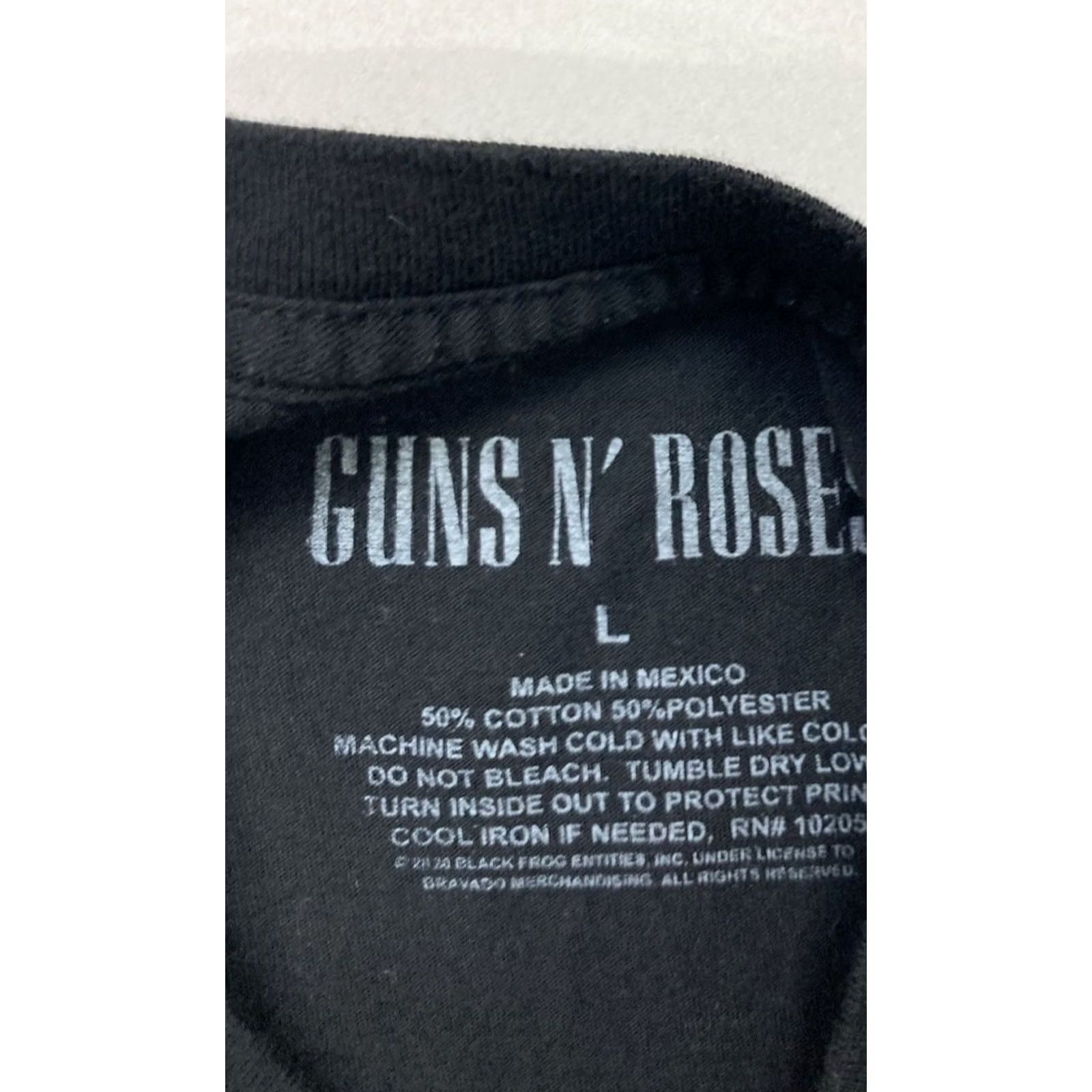 Vintage Guns N' Roses Logo Graphic T-shirt Men Large Black Short Sleeve Band Music Size US L / EU 52-54 / 3 - 4 Thumbnail
