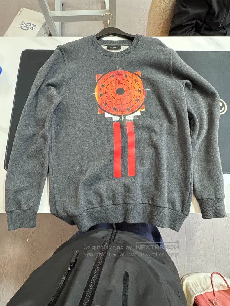Givenchy Givenchy Fleece-lined loose round-neck pullover hoodie Size US XS / EU 42 / 0 - 1 Thumbnail
