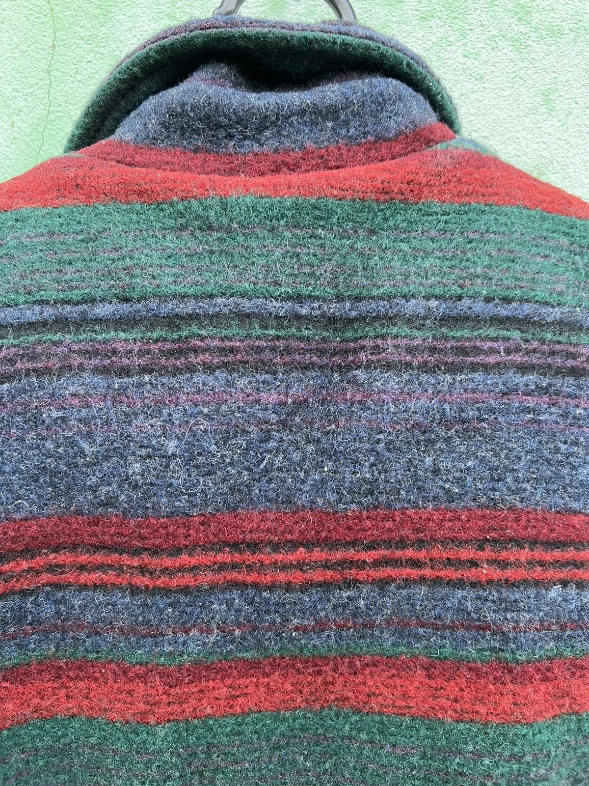 Woolrich Woolen Mills Vtg Woolrich Made in USA Multi Stripe Wool Blanket Jacket Size US L / EU 52-54 / 3 - 14 Thumbnail