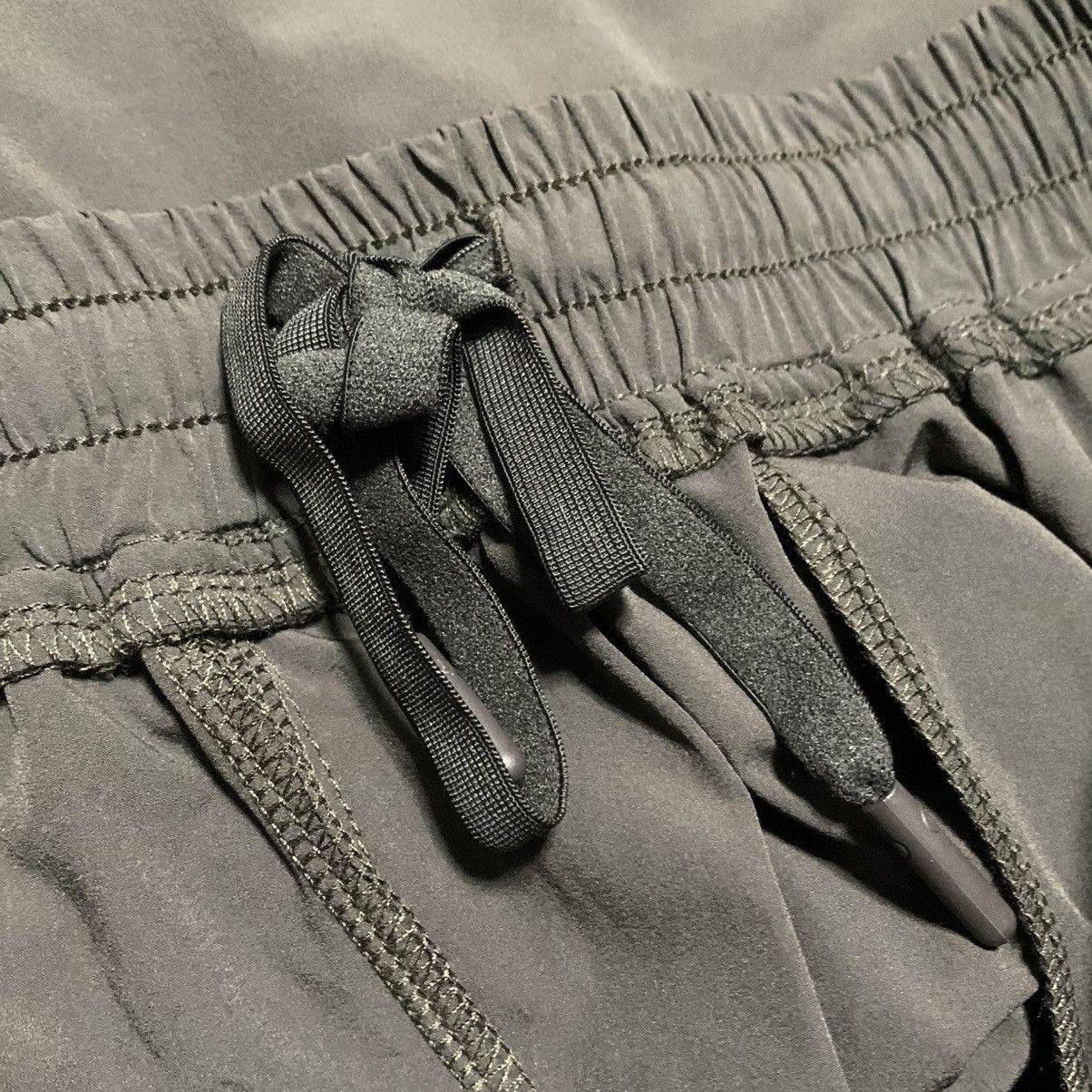 Represent Clo. Represent Small Shorts 247 Dusk Grey Bottoms Size US 30 / EU 46 - 6 Thumbnail