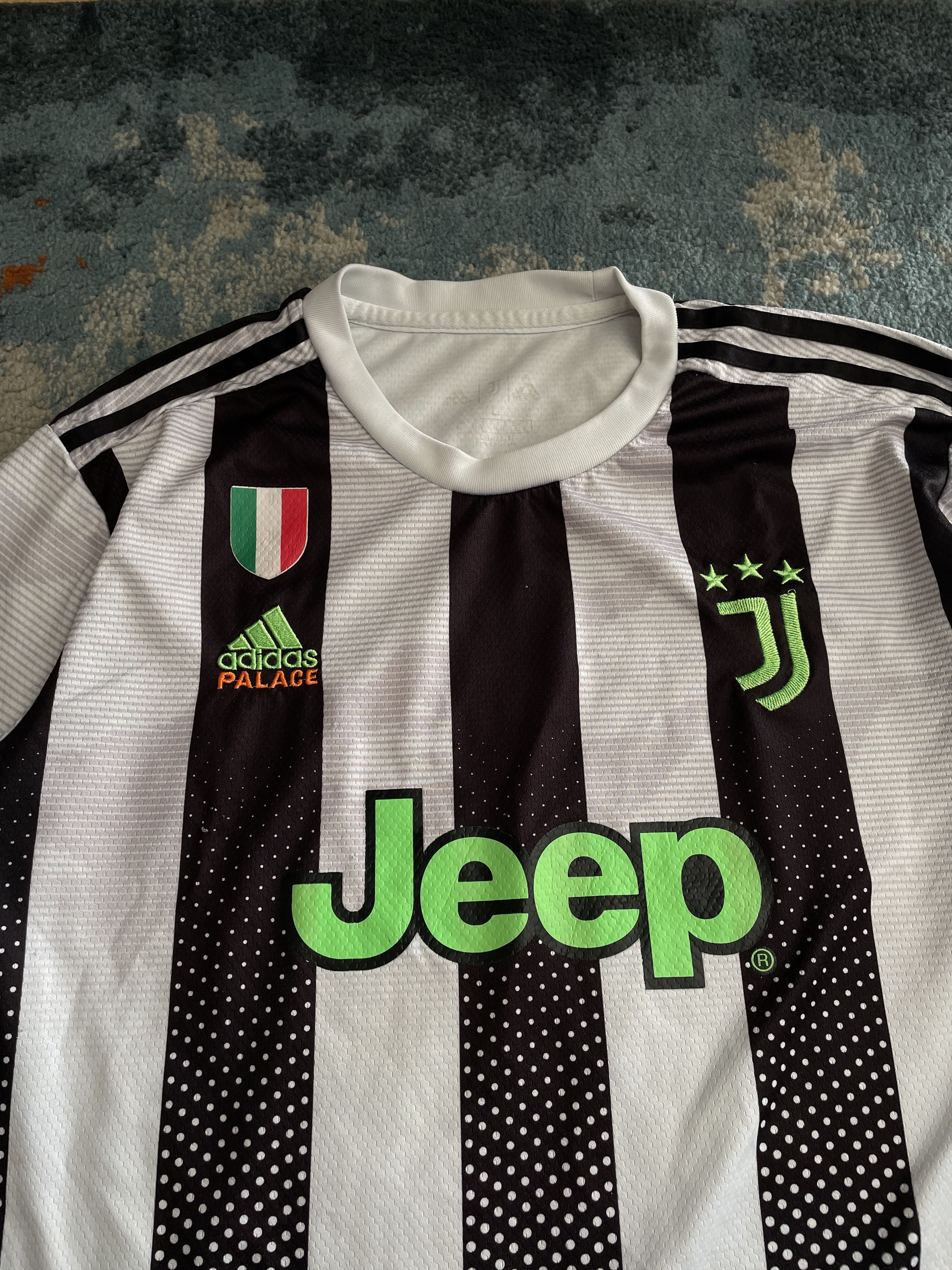 Vintage Juventus Jersey 2019-2020 Limited Edition Size US M / EU 48-50 / 2 - 2 Thumbnail