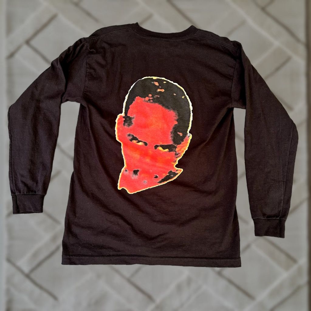 Vintage VINTAGE Bayside Mens T-Shirt Long Sleeve Crew Neck 90s Gothic Halloween Horror Demon Face Black Red Yellow Eyes Machine Washable Size US M / EU 48-50 / 2 - 1 Thumbnail