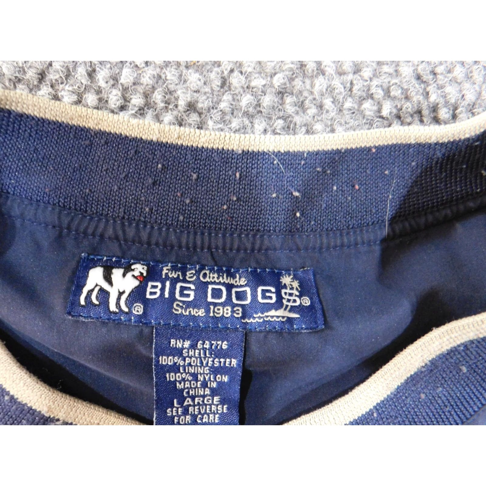 Big Dogs Big Dogs Sweatshirt Large Blue Pullover V-Neck Logo Pockets Knit Polyester Men L Walking 90s Dog Vintage N/A Size US L / EU 52-54 / 3 - 5 Thumbnail
