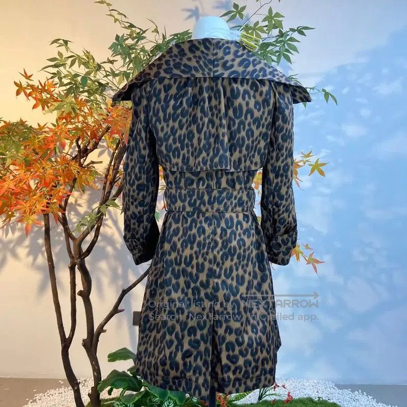 Louis Vuitton Louis Vuitton Multi. Size M / US 6-8 / IT 42-44 - 2 Thumbnail