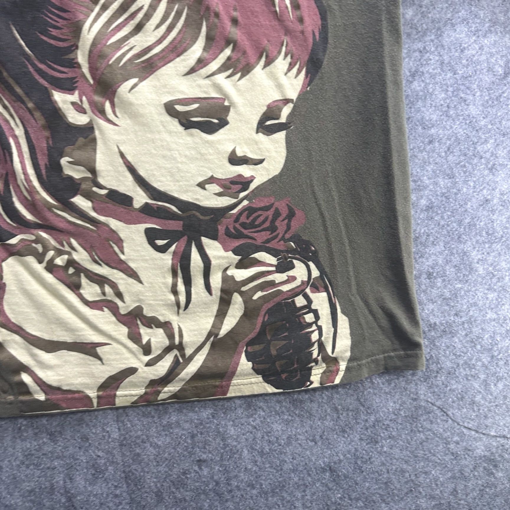 Obey VINTAGE Obey T-Shirt Mens Small Urban Art Graphic Rose Girl Olive Green Made USA Size US S / EU 44-46 / 1 - 6 Thumbnail