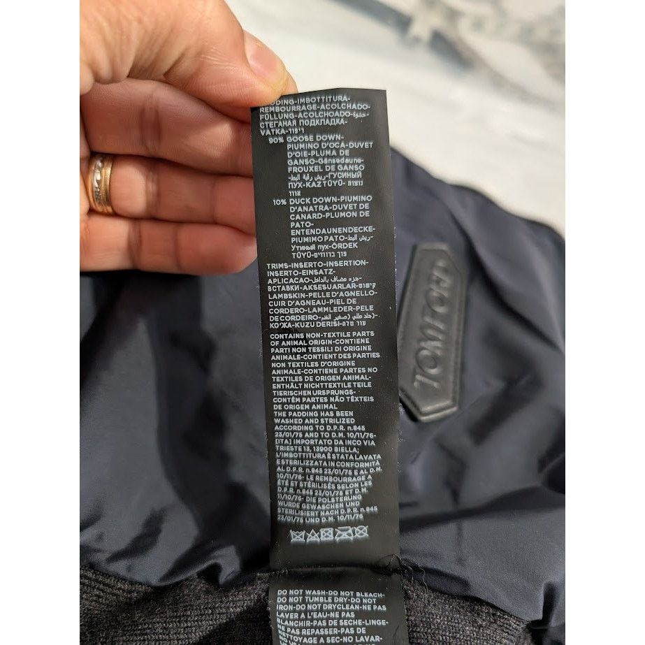 Tom Ford o1rshd1 CC20 Zipped Jacket in Navy/Black Size US M / EU 48-50 / 2 - 16 Thumbnail