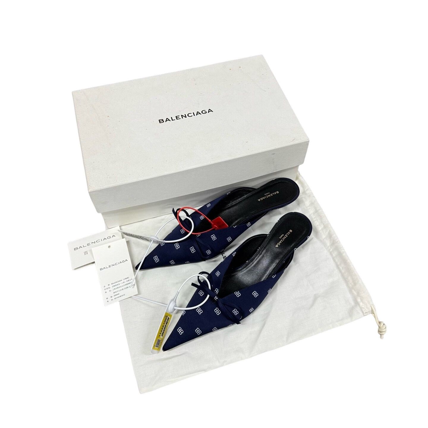 Balenciaga Balenciaga BB Logo Satin Pointed Mules 36 Size US 6 / IT 36 - 1 Thumbnail