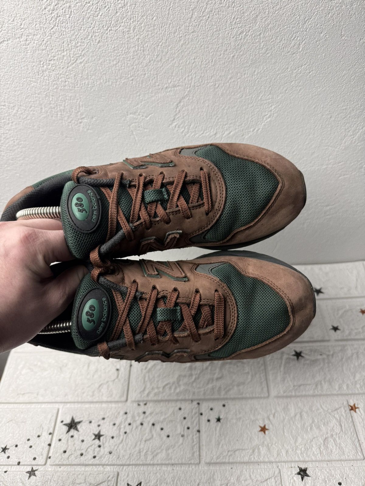 New Balance New Balance 580 Brown Mt580Rtb US8.5 UK8 EUR42 Men Sneakers Size US 8.5 / EU 41-42 - 3 Thumbnail