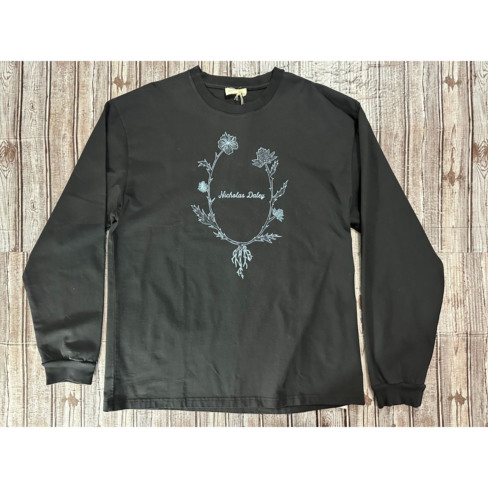 Nicholas Daley Nicholas Daley Long Sleeve WREATH T-SHIRT size XL NWT color Size US XL / EU 56 / 4 - 1 Thumbnail