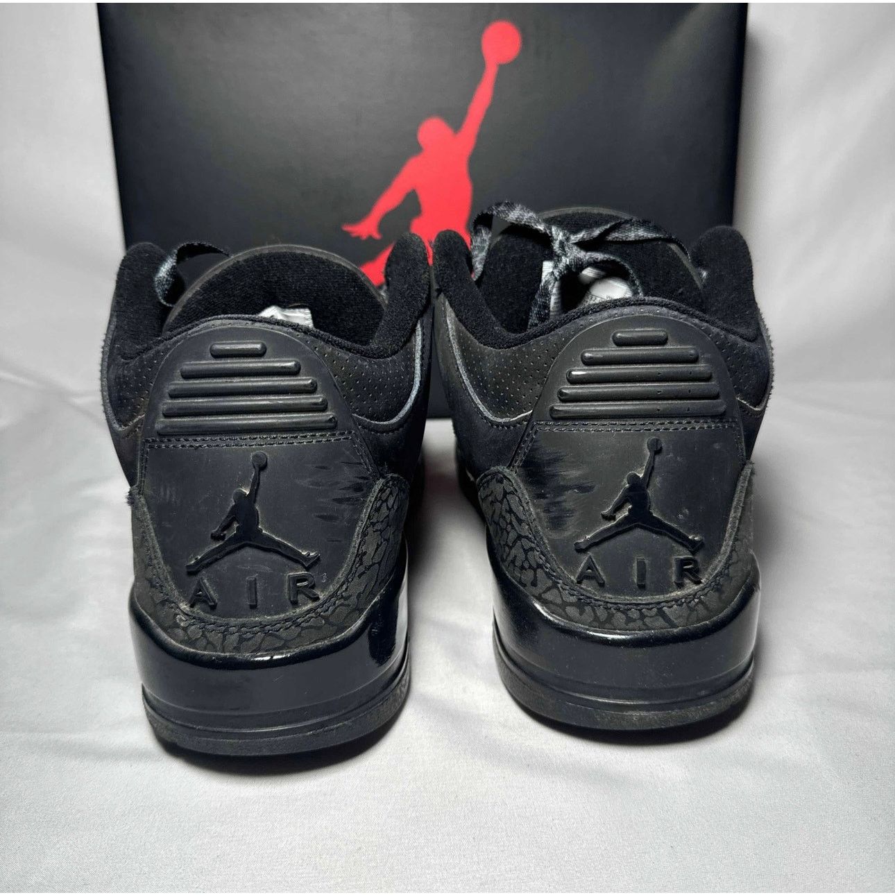 Jordan Brand × Nike Size 9 - Nike Air Jordan 3 Retro Black Cat 2025 Men's Shoes Size US 9 / EU 42 - 5 Thumbnail