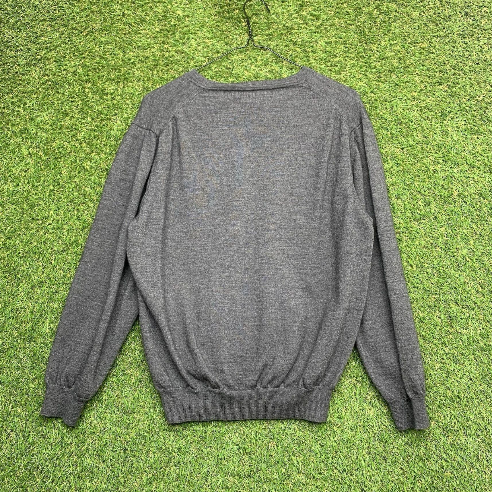 Saks Fifth Avenue VINTAGE Saks Fifth Avenue Sweater Mens Medium Gray Merino Wool Silk Blend Crewneck Casual Preppy Size US M / EU 48-50 / 2 - 2 Thumbnail