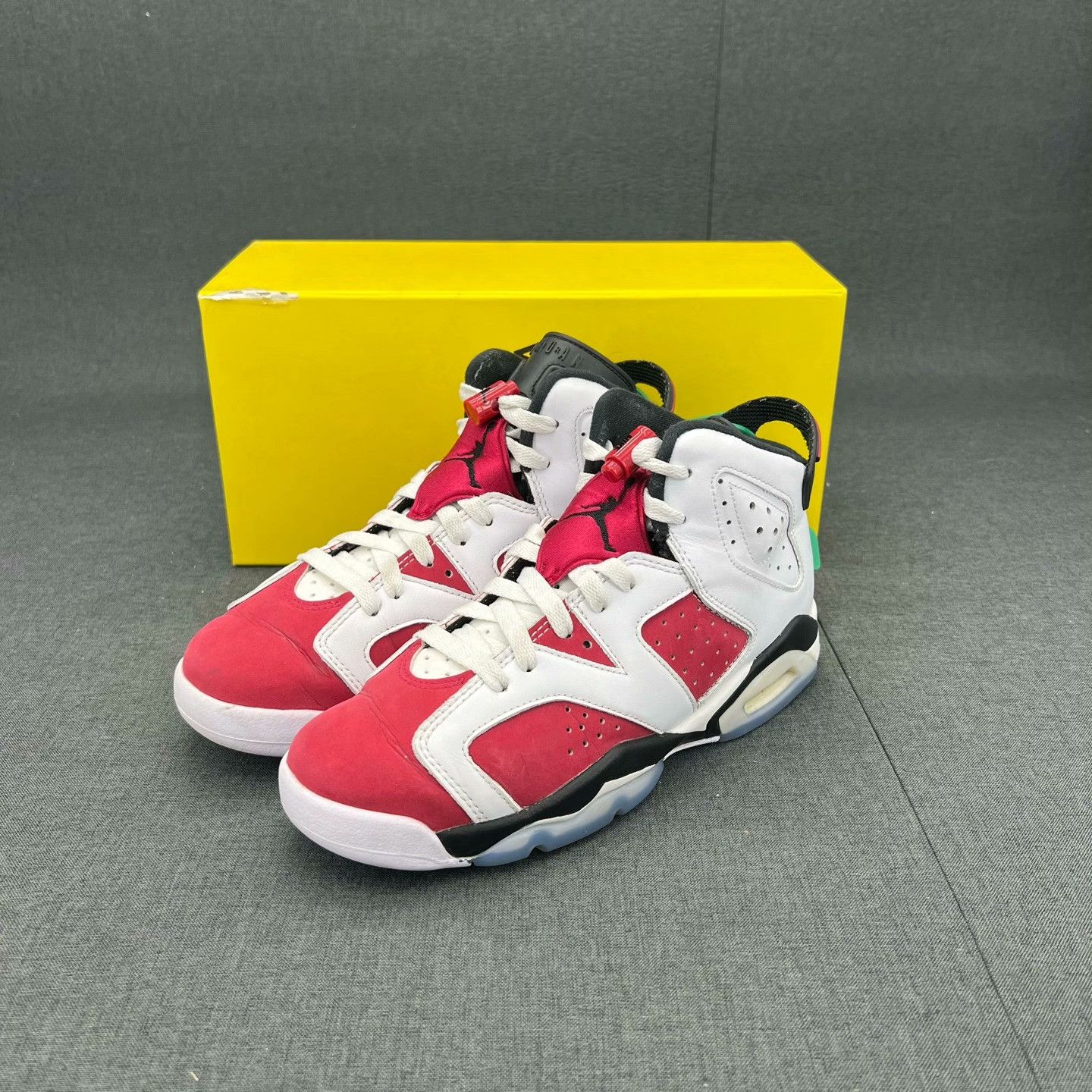 Nike Nike AJ6 Red Lowtop Sneakers 38 Men Size US 6 / EU 39 - 1 Thumbnail