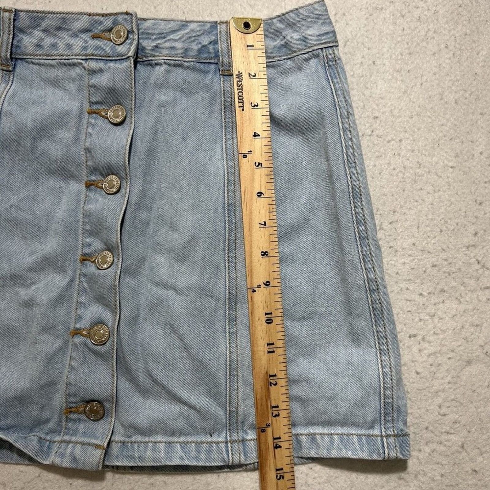 Forever 21 Forever 21 Jean Mini Skirt Metal Button Front Blue Denim Size 29" - 11 Thumbnail