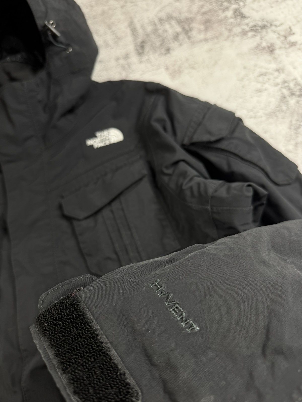 The North Face The North Face Pocket Hiking DryVent Women’s Small Black Zip Jacket Windbreaker Size S / US 4 / IT 40 - 8 Thumbnail
