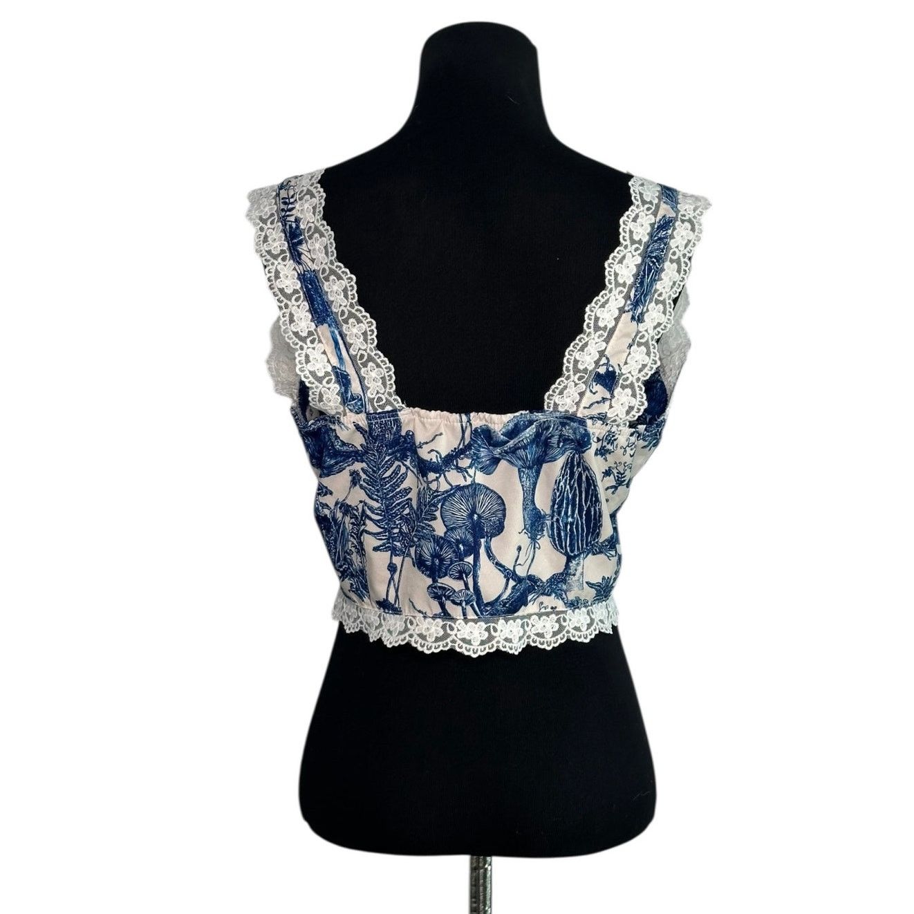 Shein Shein white blue sleeveless crop top bouse size M Size M / US 6-8 / IT 42-44 - 2 Thumbnail