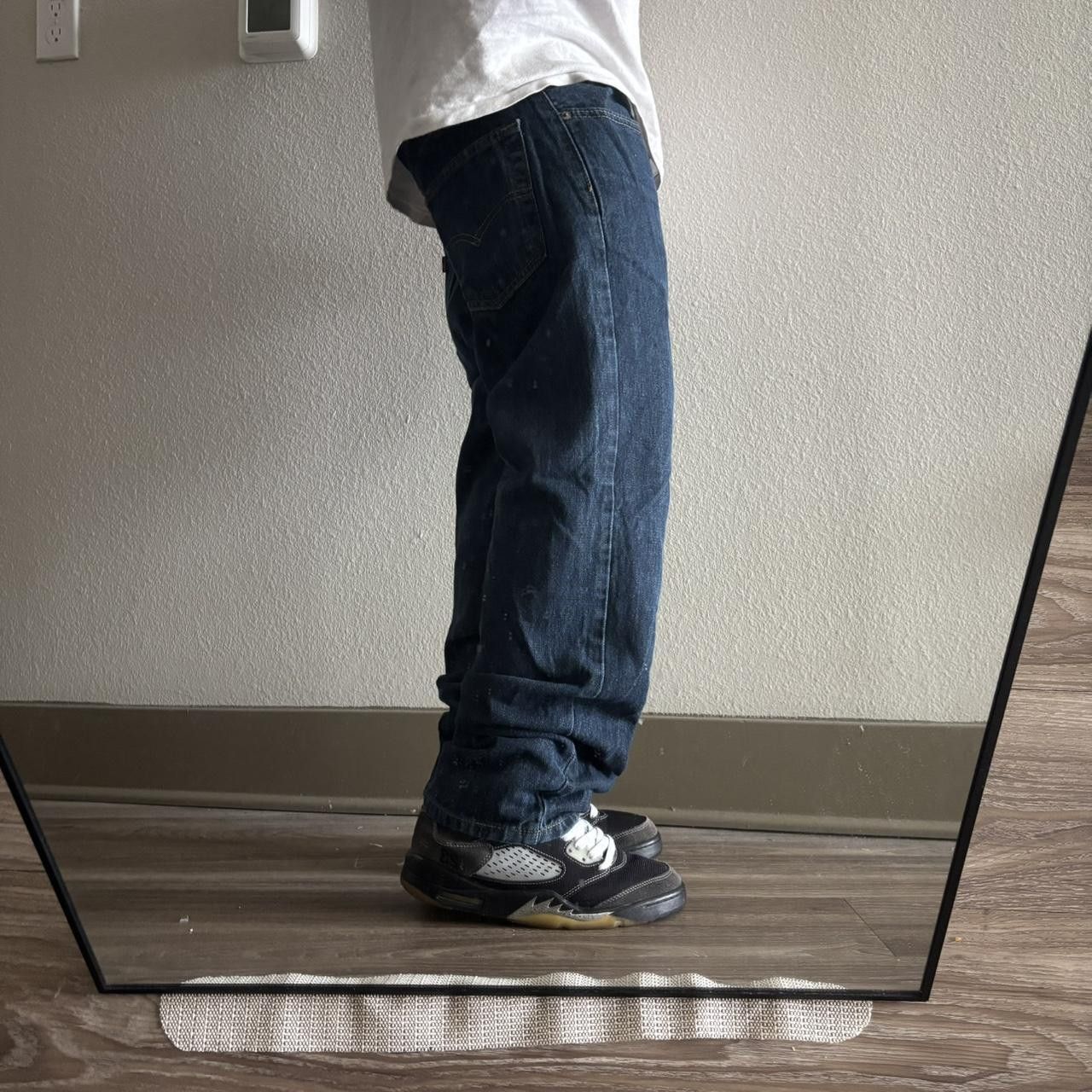 Levi's Crazy Vintage Y2K/2000s Grunge Dark Wash Levis Denim Jeans! 33x28 Size US 33 - 2 Thumbnail