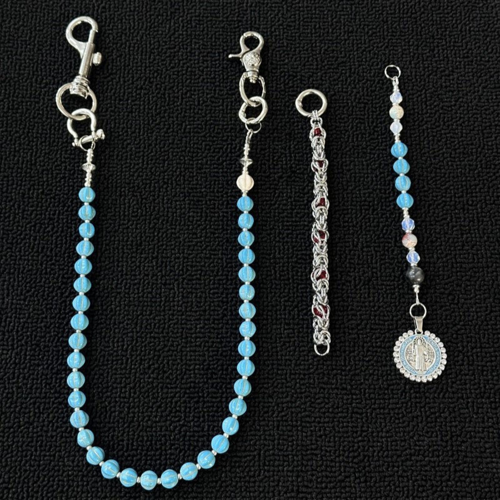 Jewelry Blue Beaded Chain Wallet Key Holder, Silver Clasp Size ONE SIZE - 2 Thumbnail