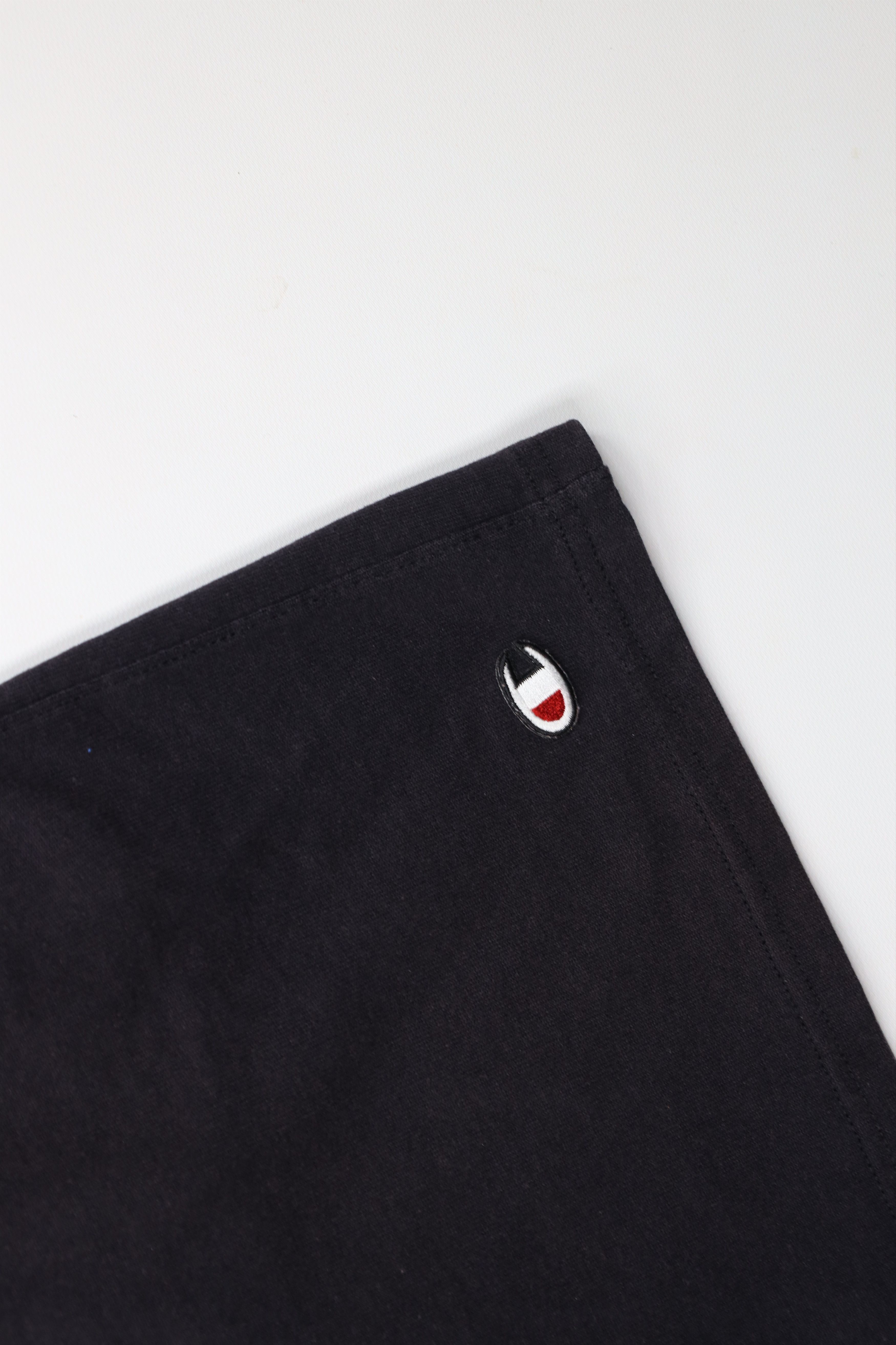 Champion Vintage Champion Sun Faded Heavyweight Above Knee Shorts Size US 34 / EU 50 - 5 Thumbnail