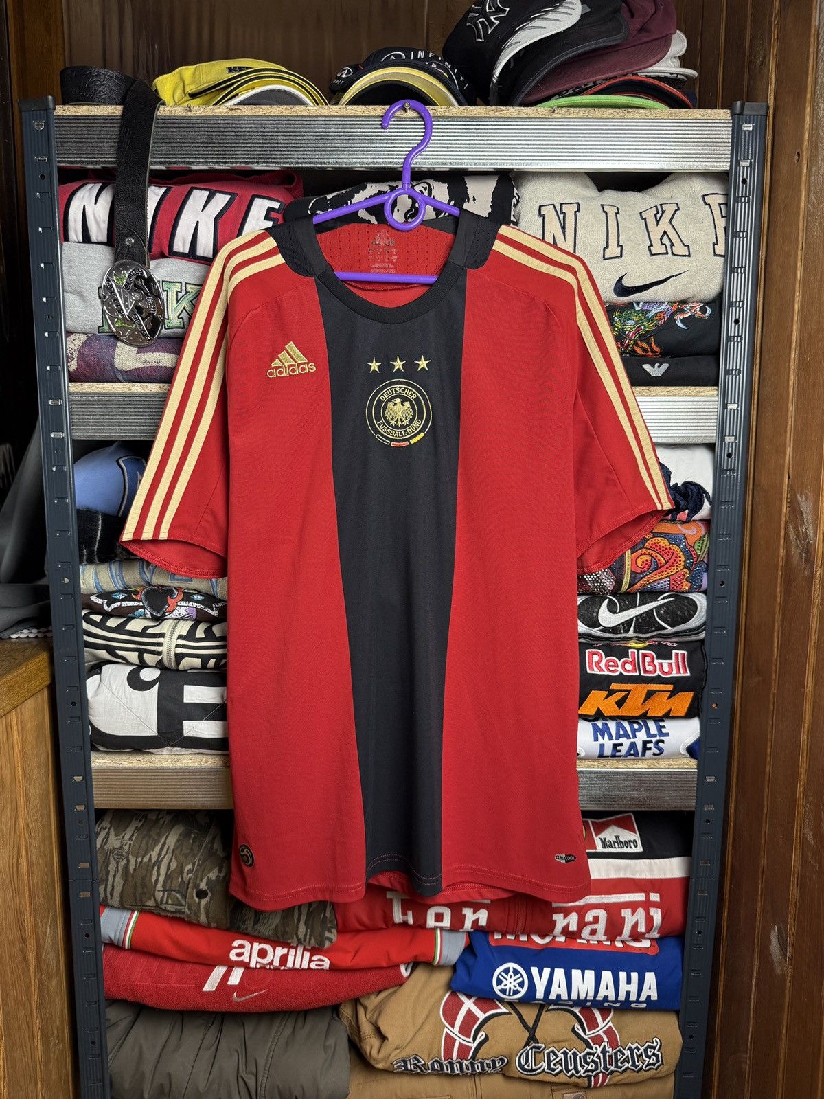 Adidas Vintage Adidas Deutscher Fussball-Bund Germany Black T-shirt Size US L / EU 52-54 / 3 - 1 Thumbnail
