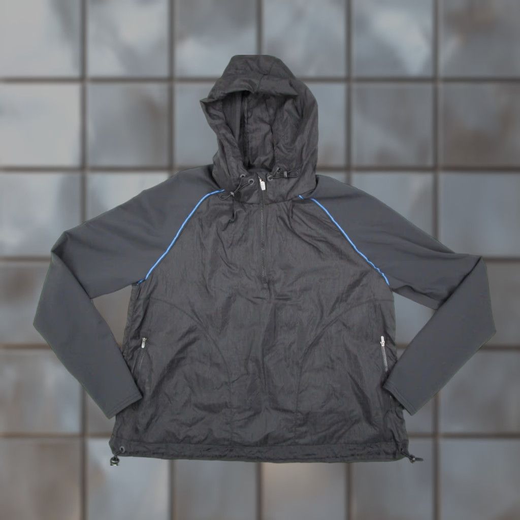Outdoor Voices Outdoor Voices Jacket Women 2XL Black Hooded Half Zip Windbreaker Athletic Warm Weather Running Gym Training Size XXL / US 16-18 / IT 52-54 - 1 Thumbnail