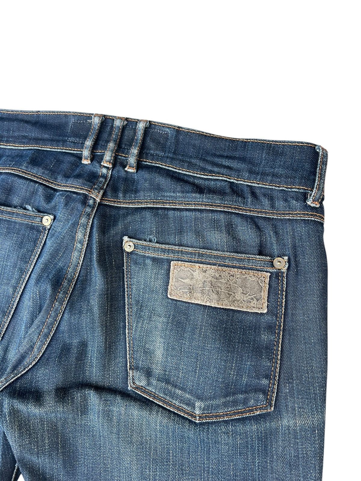 April 77 2001 April 77 Joey Distressed Fade Stretch Denim Jeans Size US 30 / EU 46 - 15 Thumbnail