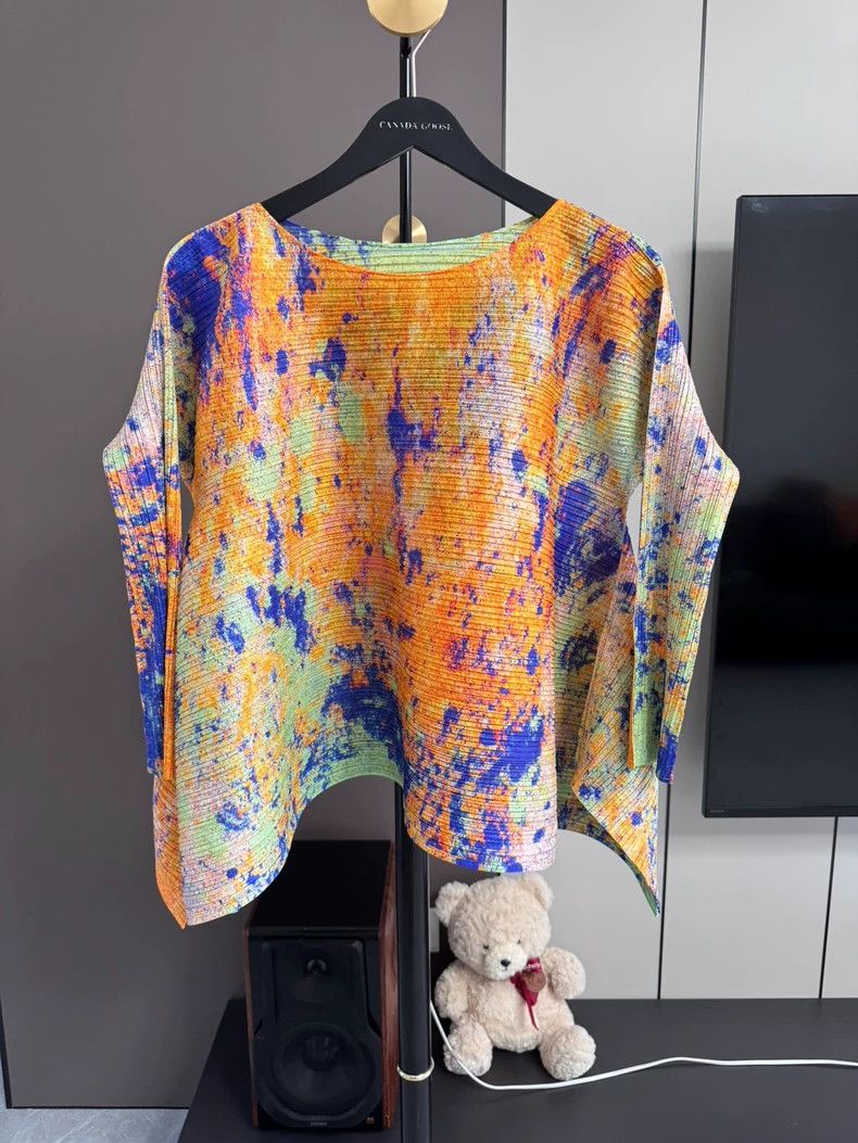 Issey Miyake Issey Miyake size:3 Yellow starry sky long-sleeved top Size S / US 4 / IT 40 - 1 Thumbnail