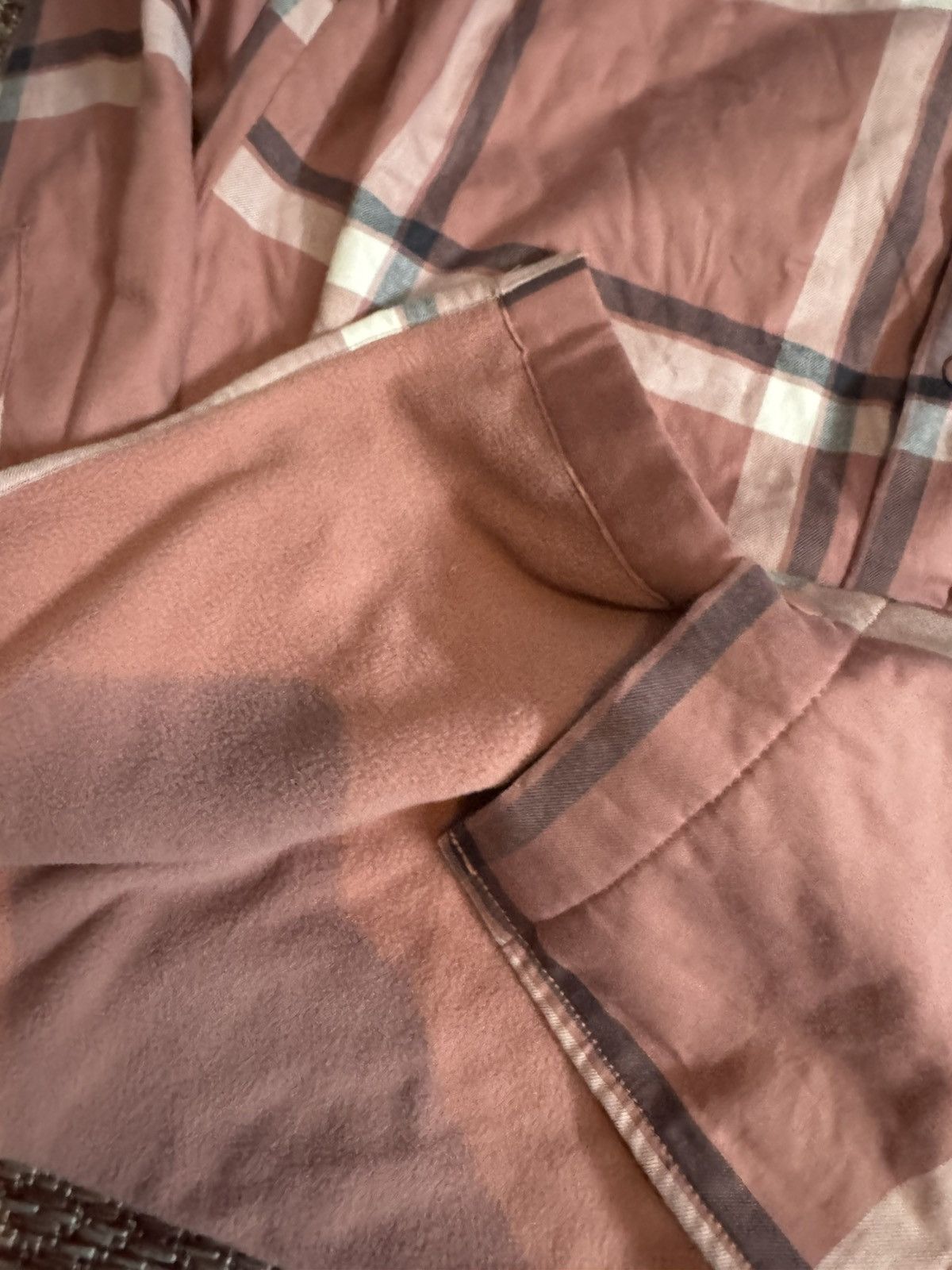 Gap Gap Plaid Pink and Grey Warm Flannel Shirt L Size US L / EU 52-54 / 3 - 4 Thumbnail
