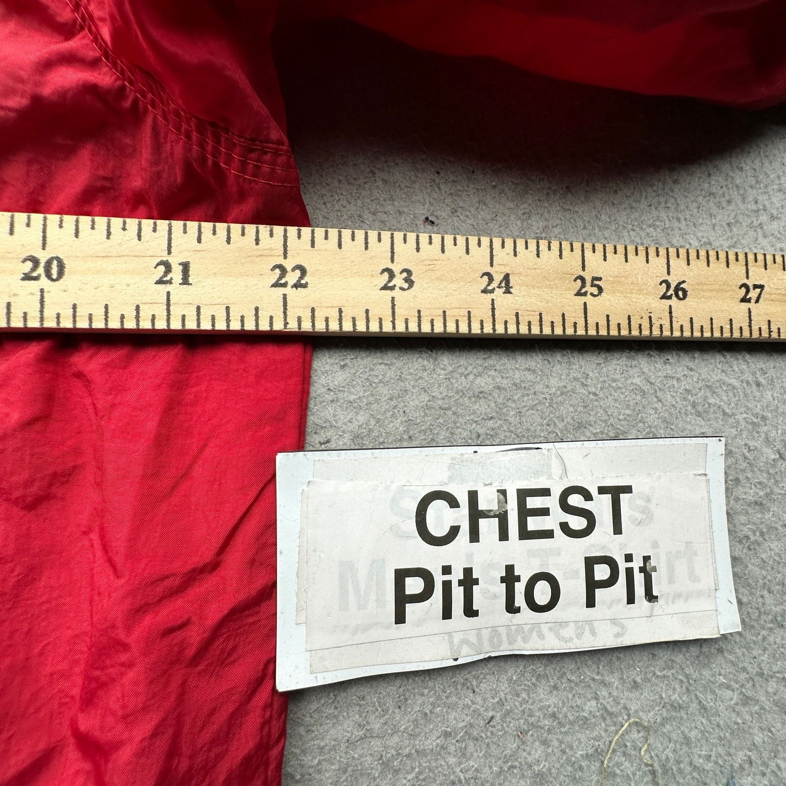 Nike Vintage 90s Nike Windbreaker Jacket Womens S 1/4 Button Red Size S / US 4 / IT 40 - 3 Thumbnail