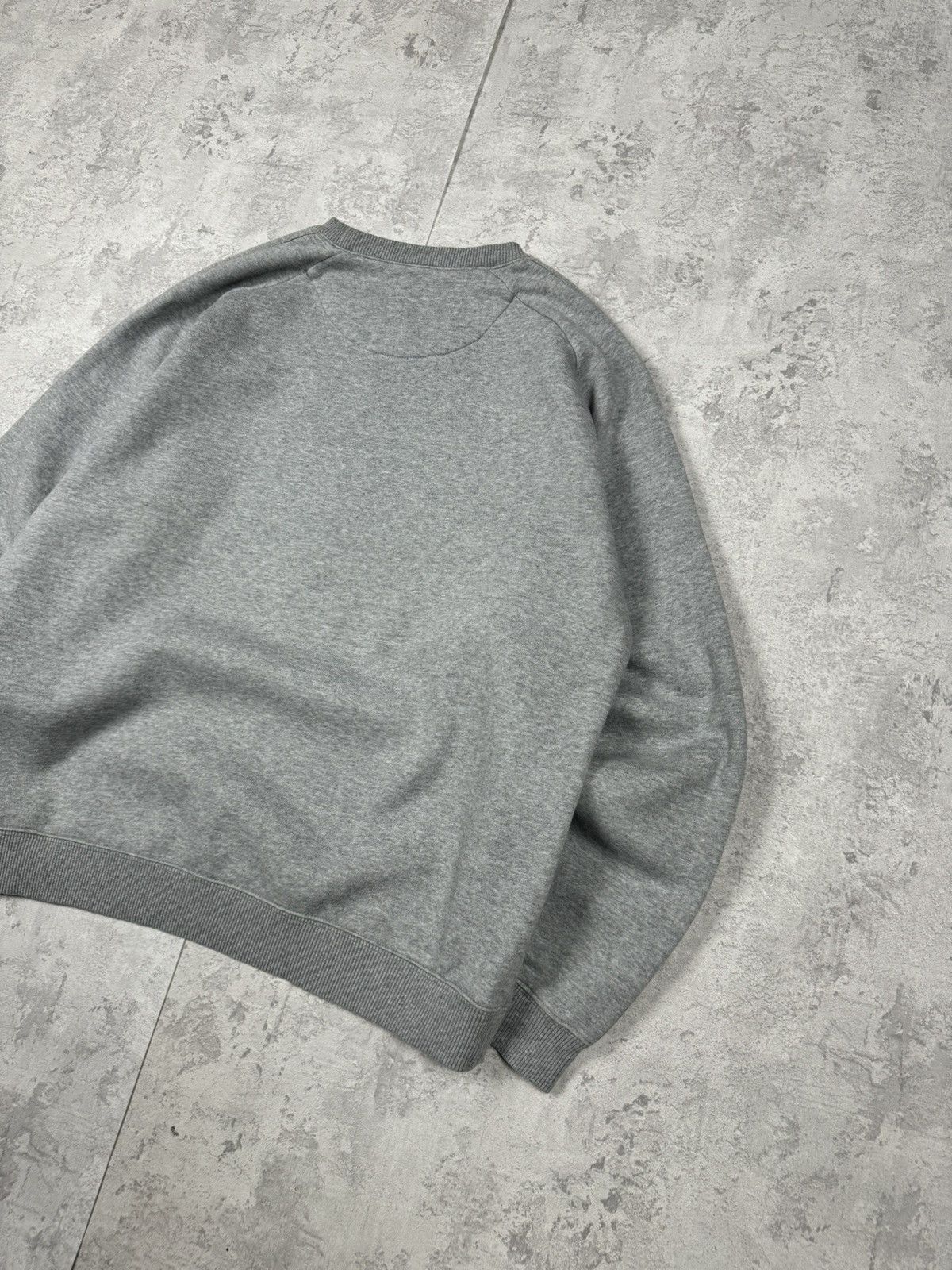 Nike Vintage Nike Y2K Sweatshirt Big Logo Size M Size US M / EU 48-50 / 2 - 9 Thumbnail