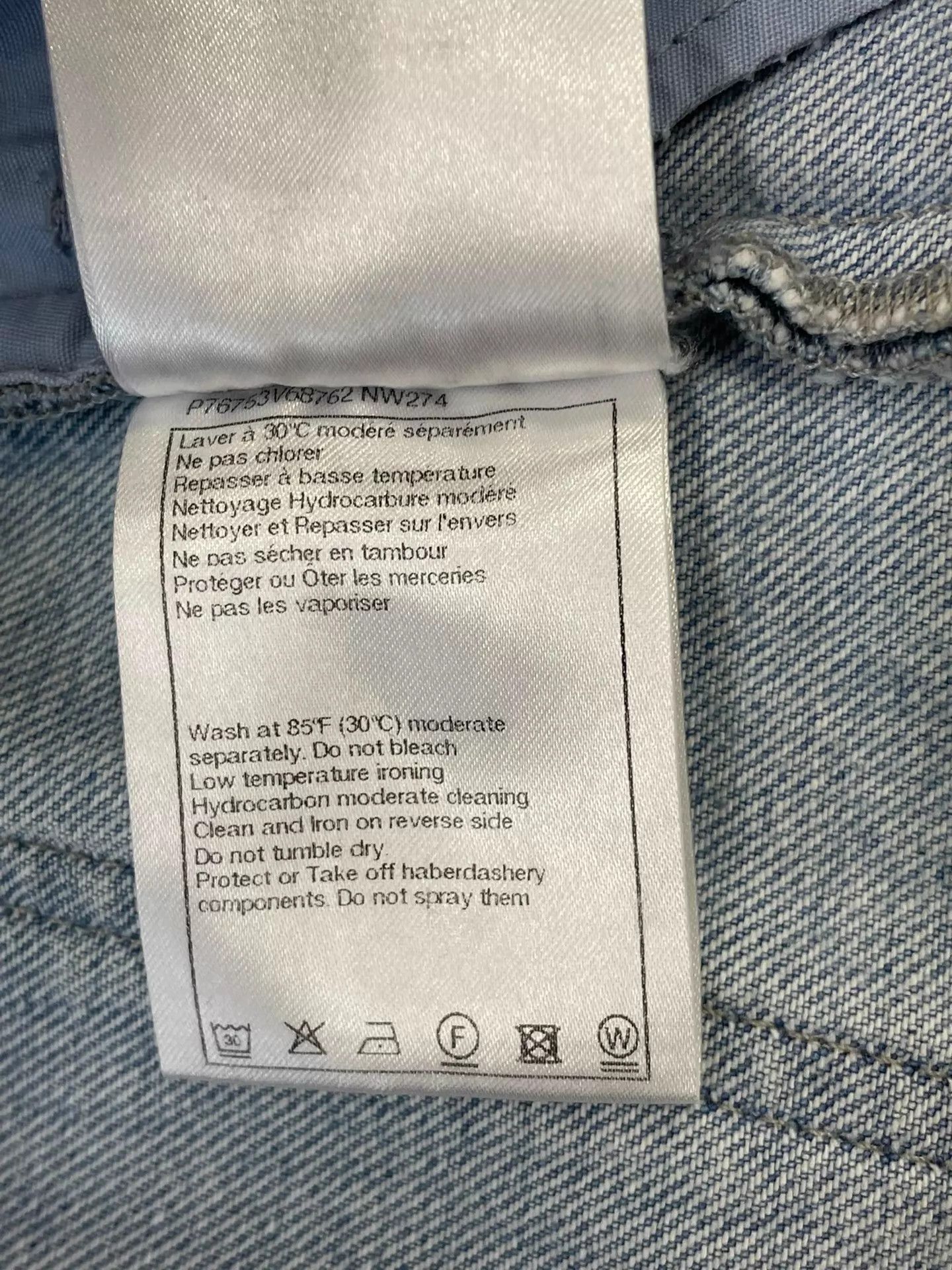 Chanel Chanel Blue Camellia Cutout Jeans Size 36 Size 26" / US 2 / IT 38 - 6 Thumbnail