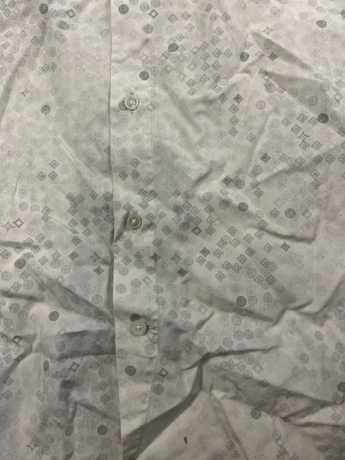 Louis Vuitton Louis Vuitton White Detailed Abstract Shirt Size US M / EU 48-50 / 2 - 4 Thumbnail