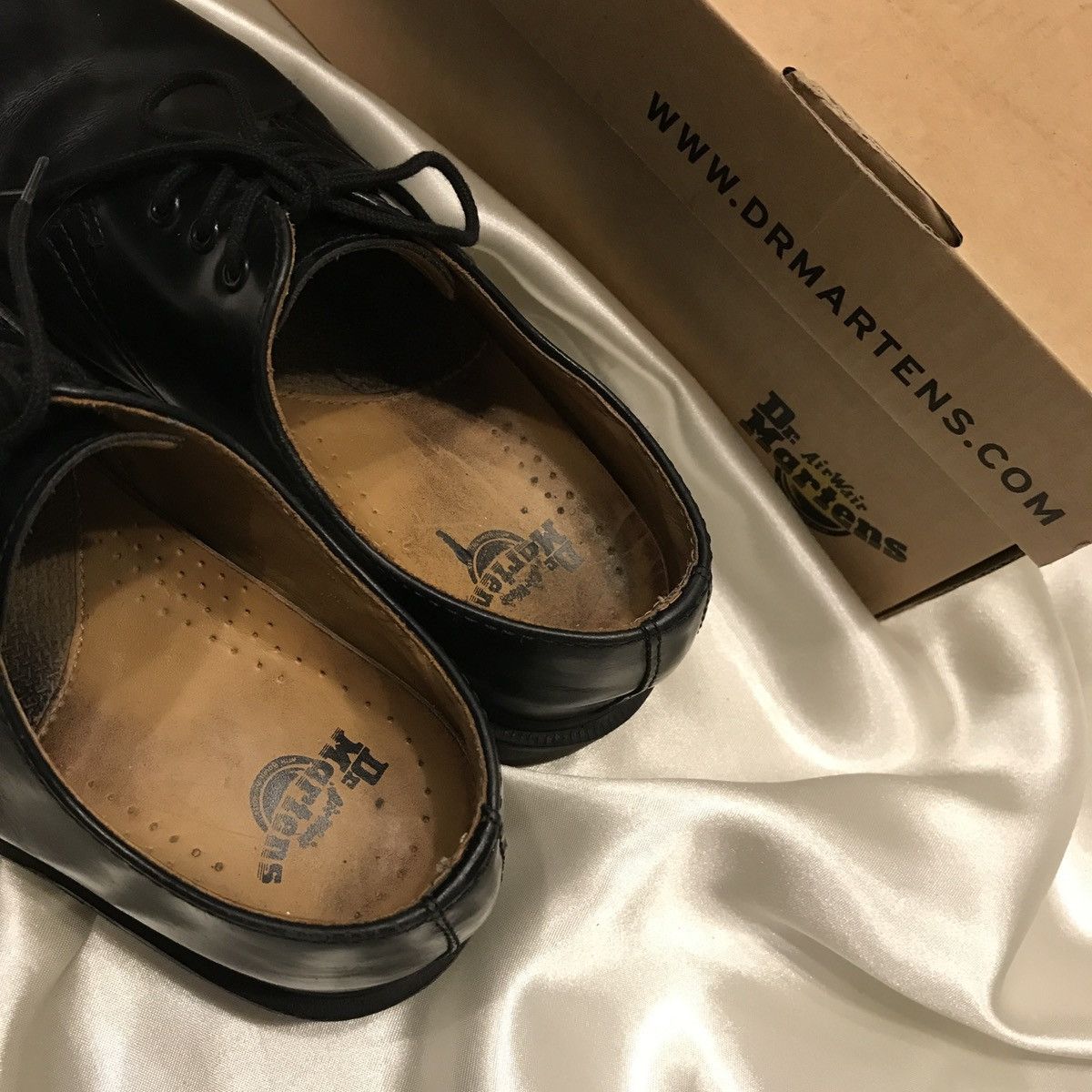 Dr. Martens × Vintage Dr. Martens 1461 Low Black Short 3 Hole Vintage Leather Size US 6 / IT 36 - 10 Thumbnail