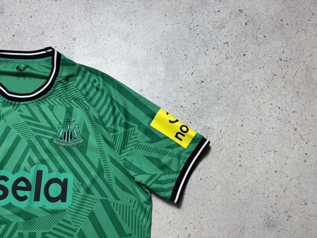 Castore Castore FC Newcastle United 2023/2024 Soccer Jersey Size US XXL / EU 58 / 5 - 2 Thumbnail